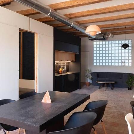 Heart Of Marseille, Loft Atypical & Spacious , Perfect For Couple And Couple With 1 Small Kid, Perfect For 2 Friends Bagian luar foto
